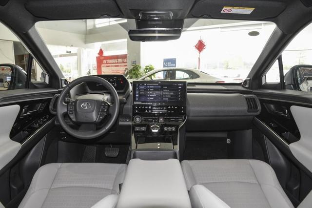 降至1498万起入门续航615km轴距2850mm铂智4X有多香？(图4)