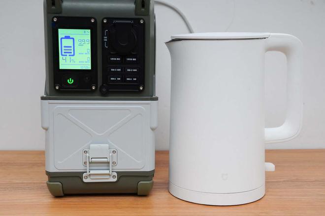 10台设备同时输出自带多功能储物盒EHOMEP600户外电源评测(图26)