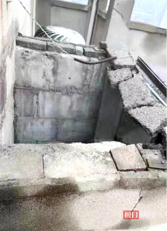 河南小兄妹从29楼通风道坠亡后经司法鉴定管道盖板质量不达标家属索赔180万元(图4)