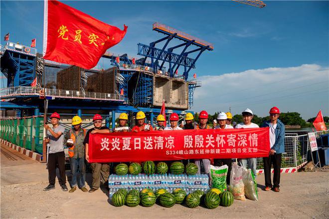 安徽建工路桥巧用“凉”方战高温(图4)