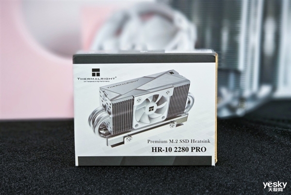 彻底解决高性能SSD过热问题！利民HR-102280PRO散热器上手(图1)