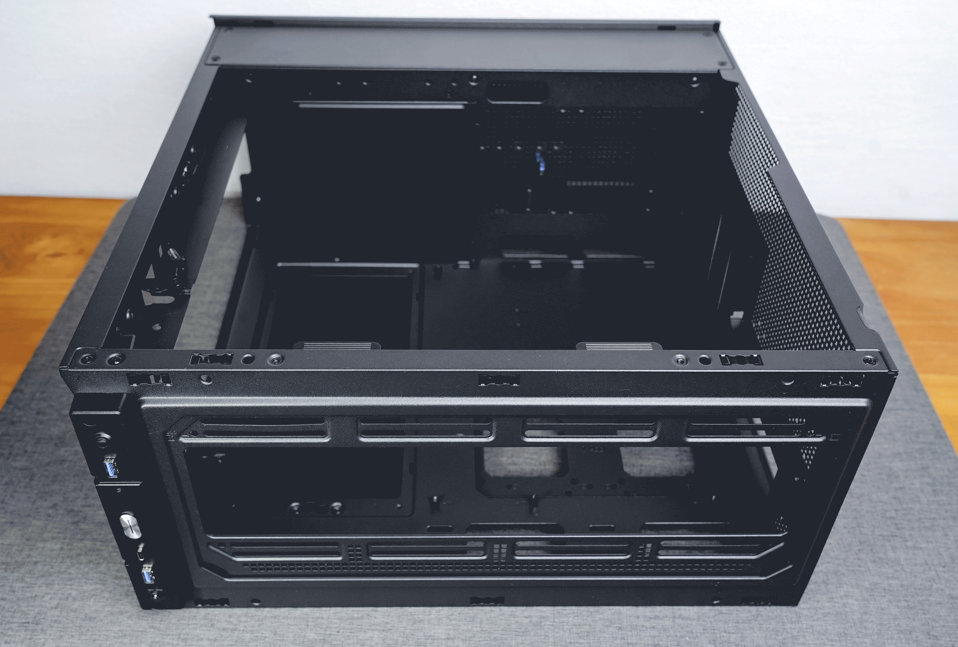 要稳就得AU+N卡！分享4080s玩黑猴优化体验MESH机箱装机(图47)