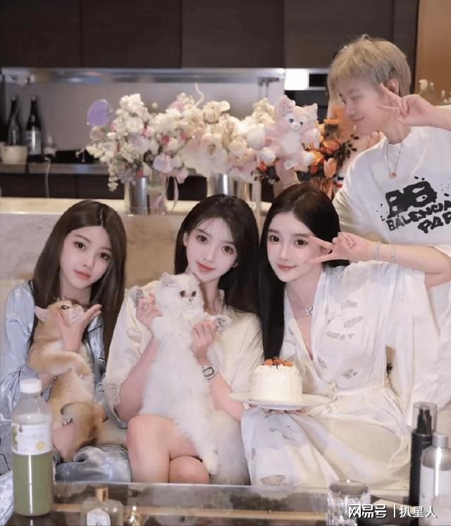 大瓜！网传黄晓明叶柯的媒人是冯绍峰前女友这是什么机缘巧合啊(图2)