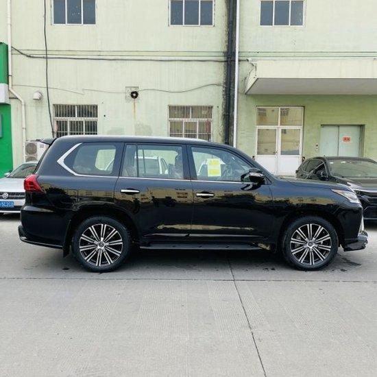 24款雷克萨斯LX570V8绝版甩卖优惠20万起售支持全国分期(图2)