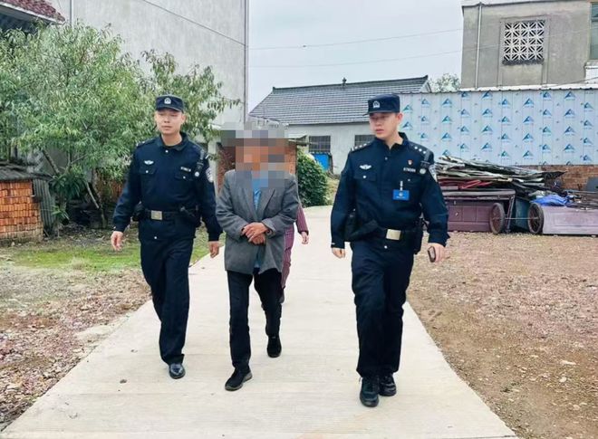 【铜陵头条1029】铜陵这50个小区“最干净”！开车接打电线小时后案件告破！(图8)