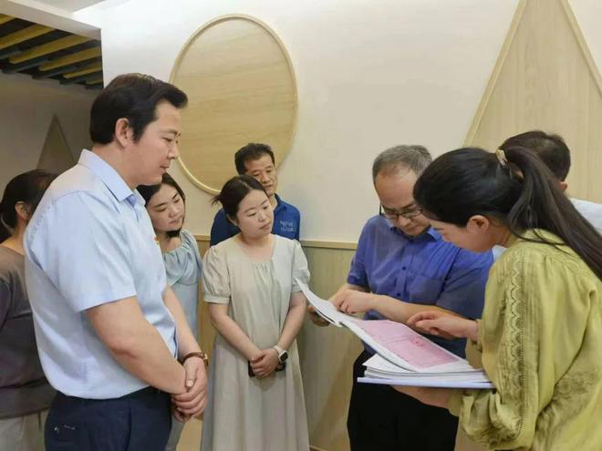 【铜陵头条1029】铜陵这50个小区“最干净”！开车接打电线小时后案件告破！(图9)