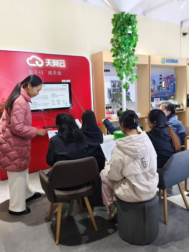 南岳电信中心厅启动煤气泄漏安全知识宣传活动(图2)