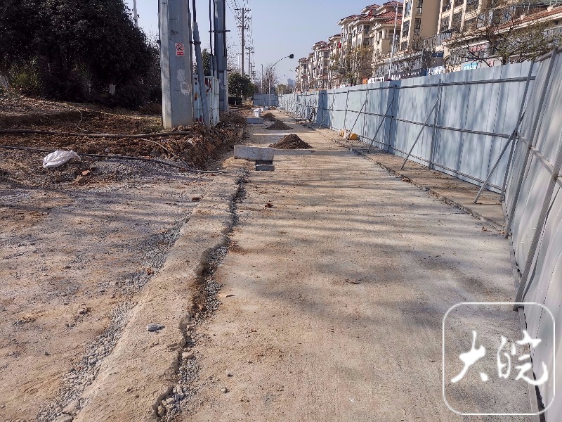 新闻追踪丨六安南华路上跨桥主体工程接近尾声有望于春节前开通(图3)