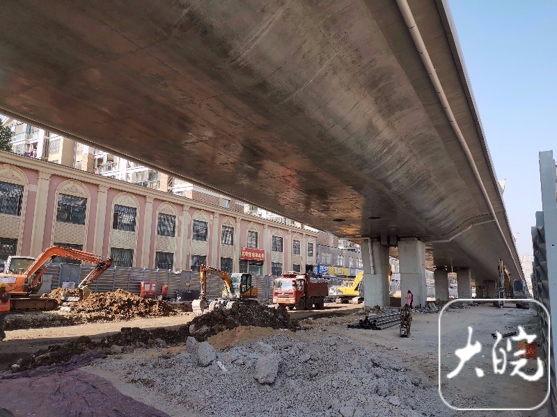 新闻追踪丨六安南华路上跨桥主体工程接近尾声有望于春节前开通(图5)