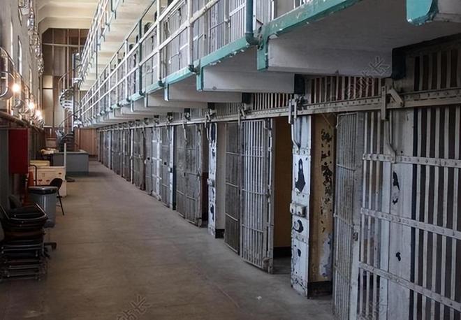惊天越狱内幕：用肥皂捏人头逃亡61年！(图11)