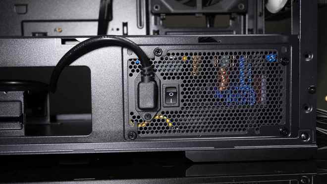 双向风道散热电源前置易装-安耐美风屿K1装机实测(图3)