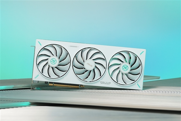 华硕RTX5060显卡轻松玩转《空洞骑士：丝之歌(图10)