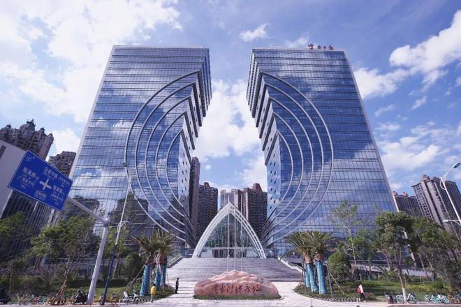 云报传媒广场B座写字楼招租(图1)