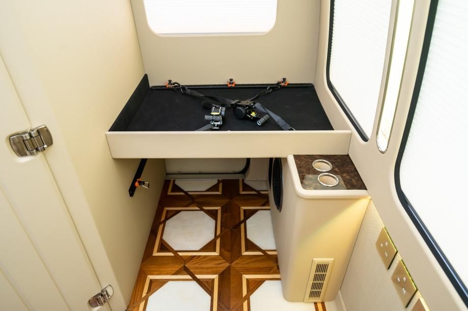 安徽阜阳丰田考斯特新款报价多少钱(图3)