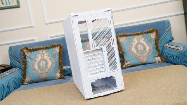 只为极致性能9950X3D+X870吹雪S+HOF5080打造的海景房主机分享(图56)