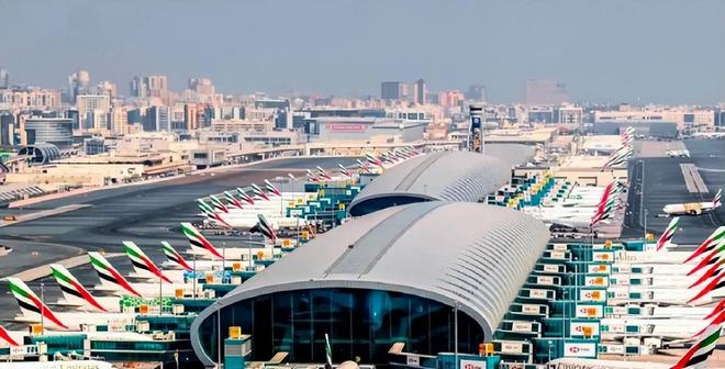 四大家族覆灭后电诈亲历者曾述：没姿色的女子最终下场是公海(图1)