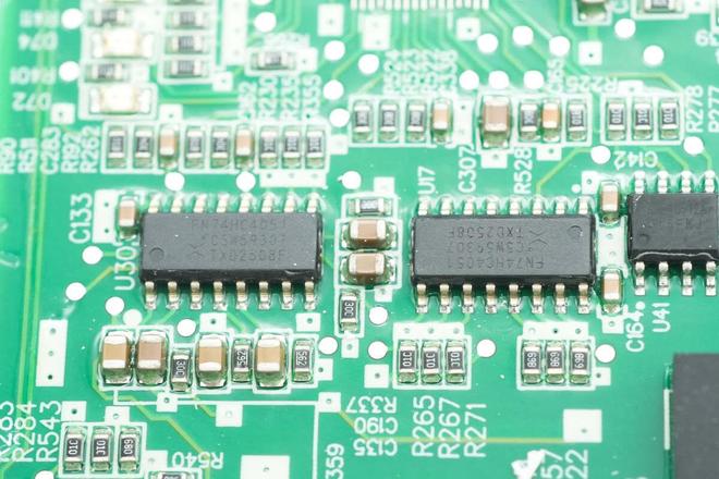 三相交流输入英飞源40kW新能源汽车碳化硅充电模块拆解(图8)