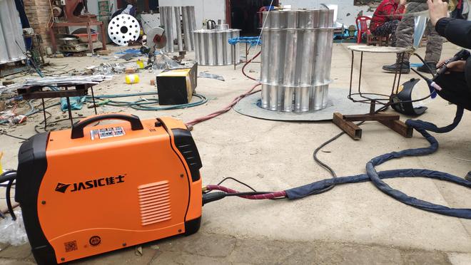 精密焊接的工程解：佳士焊机在通风管道行业的应用逻辑(图1)