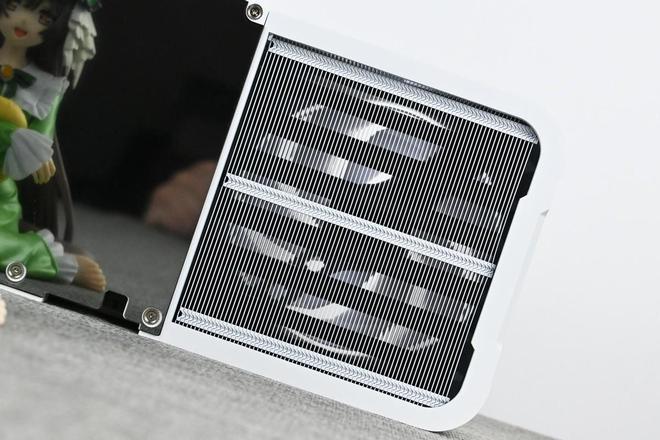 影驰RTX5070星曜LUNAOC游戏显卡开箱拆解评测(图6)