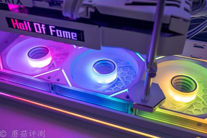 游戏、工作无短板打造桌面艺术品先马巨浪Ⅲ搭配微星Z890刀锋(图44)