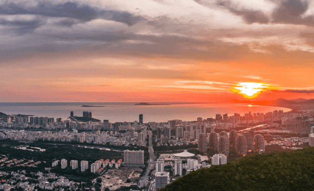 断供10年终迎破局者！三亚核心区突然杀出新标杆！(图1)