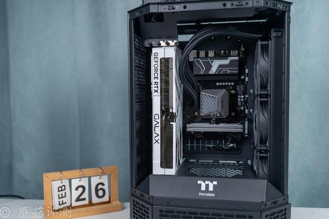 占地小内部空间大华擎B850M-XWIFI主板搭配Tower300机箱(图14)