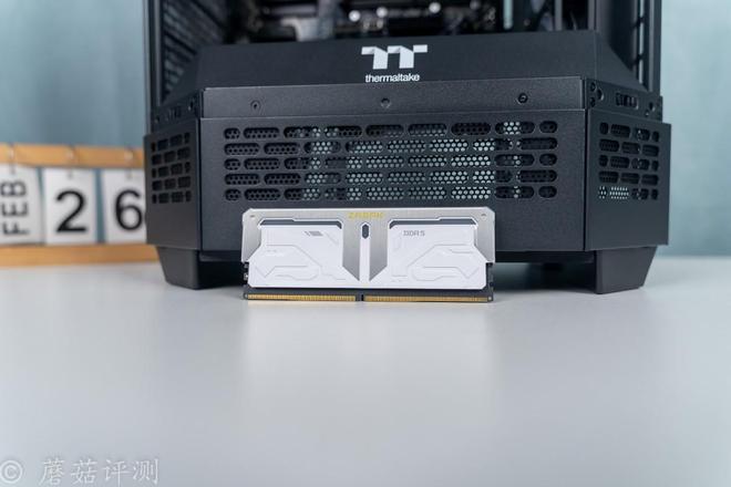 占地小内部空间大华擎B850M-XWIFI主板搭配Tower300机箱(图11)