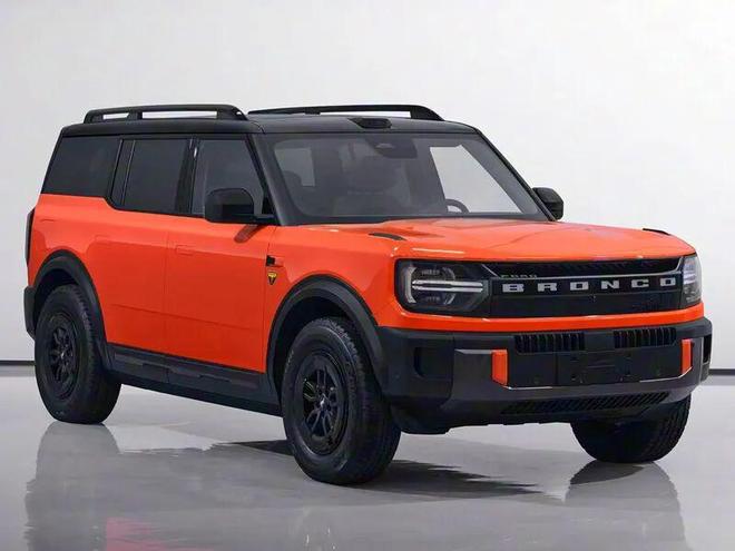 “可城、可玩、可野”2298万起福特智趣烈马上市(图2)