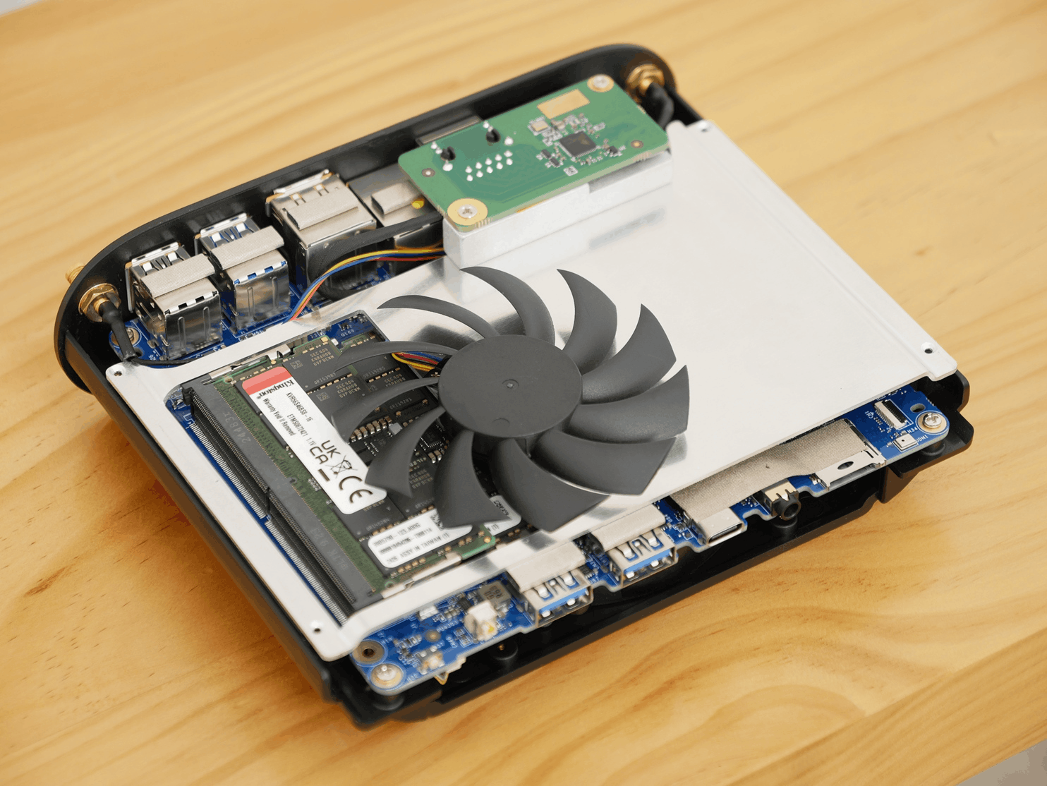 FEVMFA880Pro：迷你电脑总算有点不一样的！(图19)