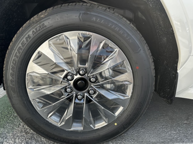 2025款酷路泽3500GXR科威特满配豪华四驱越野车本家海外直发报价(图4)