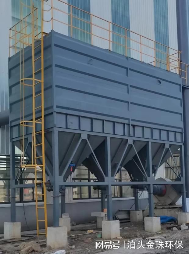 布袋除尘器设置监测装置对除尘器管道、温度、压力进行监测(图3)